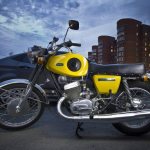 Желтый мотоцикл иж планета спорт